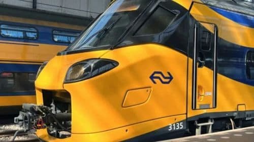 Efteling: Train + Bus To/From Amsterdam Transfer Services