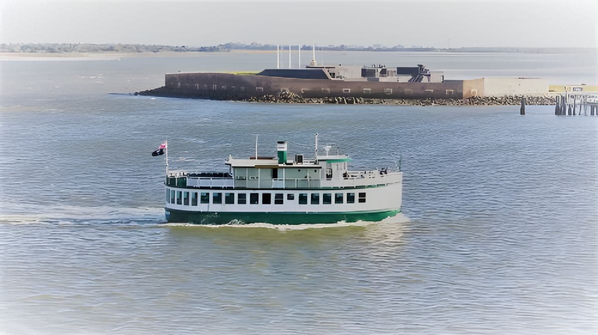 Charleston: City Bus Tour and Harbor Cruise Combo Day Tours